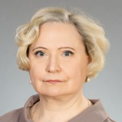 Печугина Елена